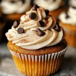 Delicious Pumpkin Cupcakes Recipe with Creamy Frosting and Toppings