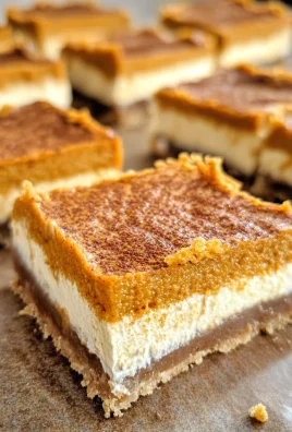 Keto Pumpkin Cheesecake Bars