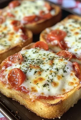 Quick & Easy Dinner Idea: Garlic Toast Pizzas